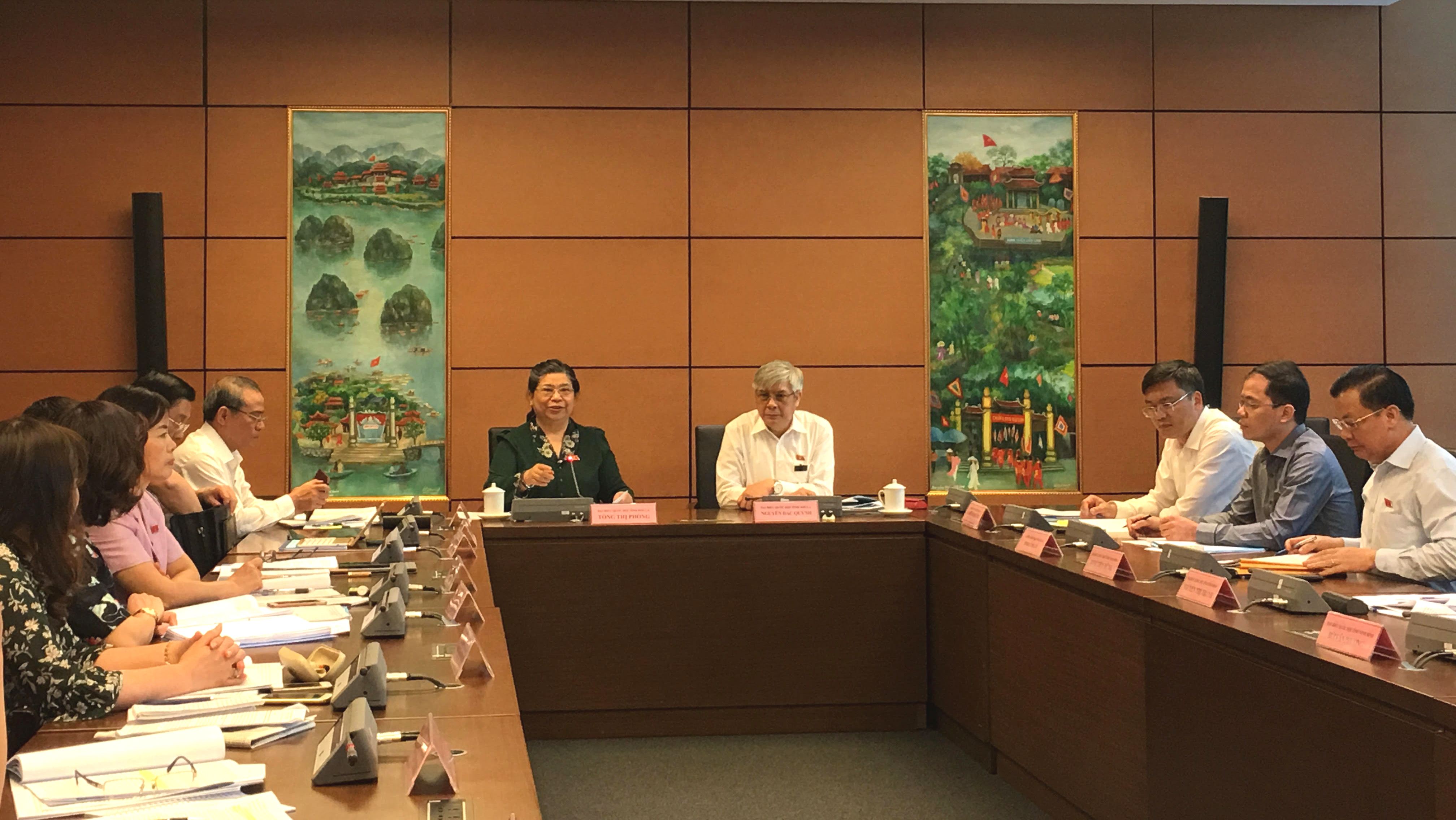 Cần quan tâm đến thị trường trong nước, kiểm soát độ “mở” của nền kinh tế